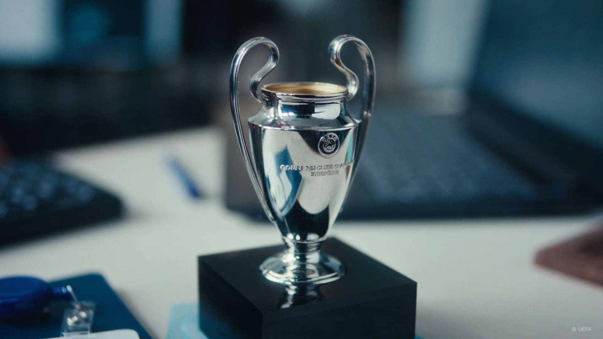 Heineken The Eyes Dribble