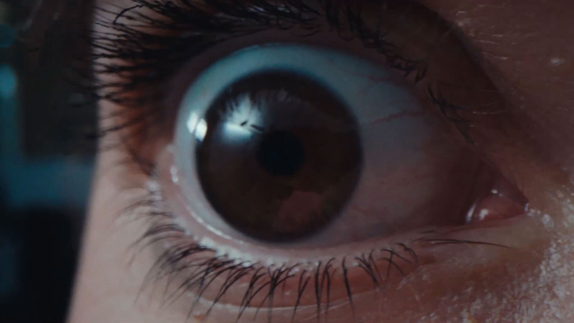 Heineken The Eyes Dribble